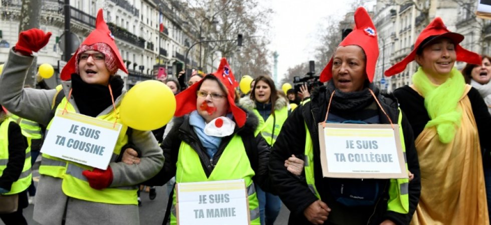 Maladroit Motley browse Proteste ale femeilor „veste galbene“ în Piaţa Bastiliei din Paris –  NewsMaker